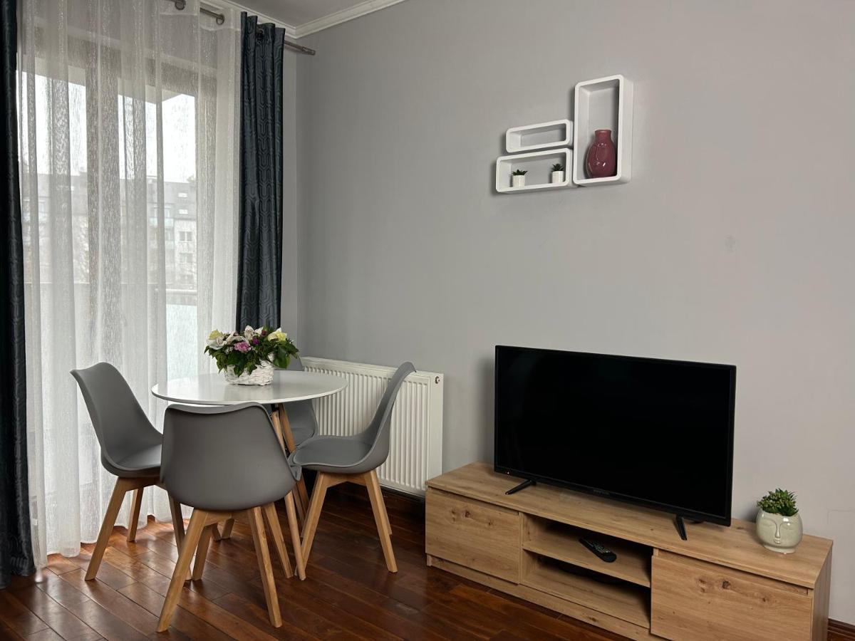 Mala Italia Apartments Wroclaw Bagian luar foto