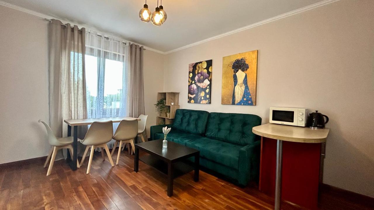 Mala Italia Apartments Wroclaw Bagian luar foto
