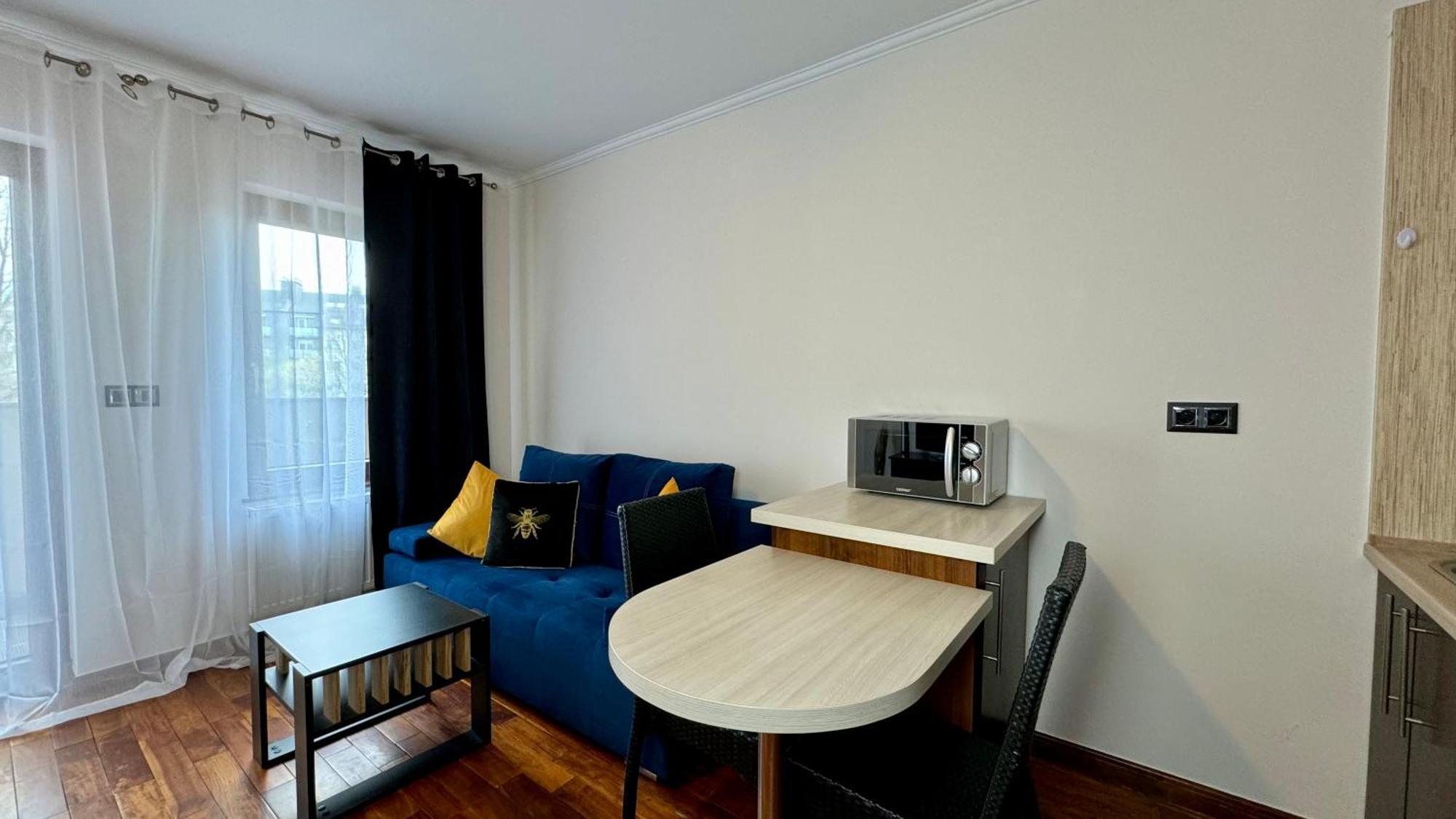 Mala Italia Apartments Wroclaw Bagian luar foto