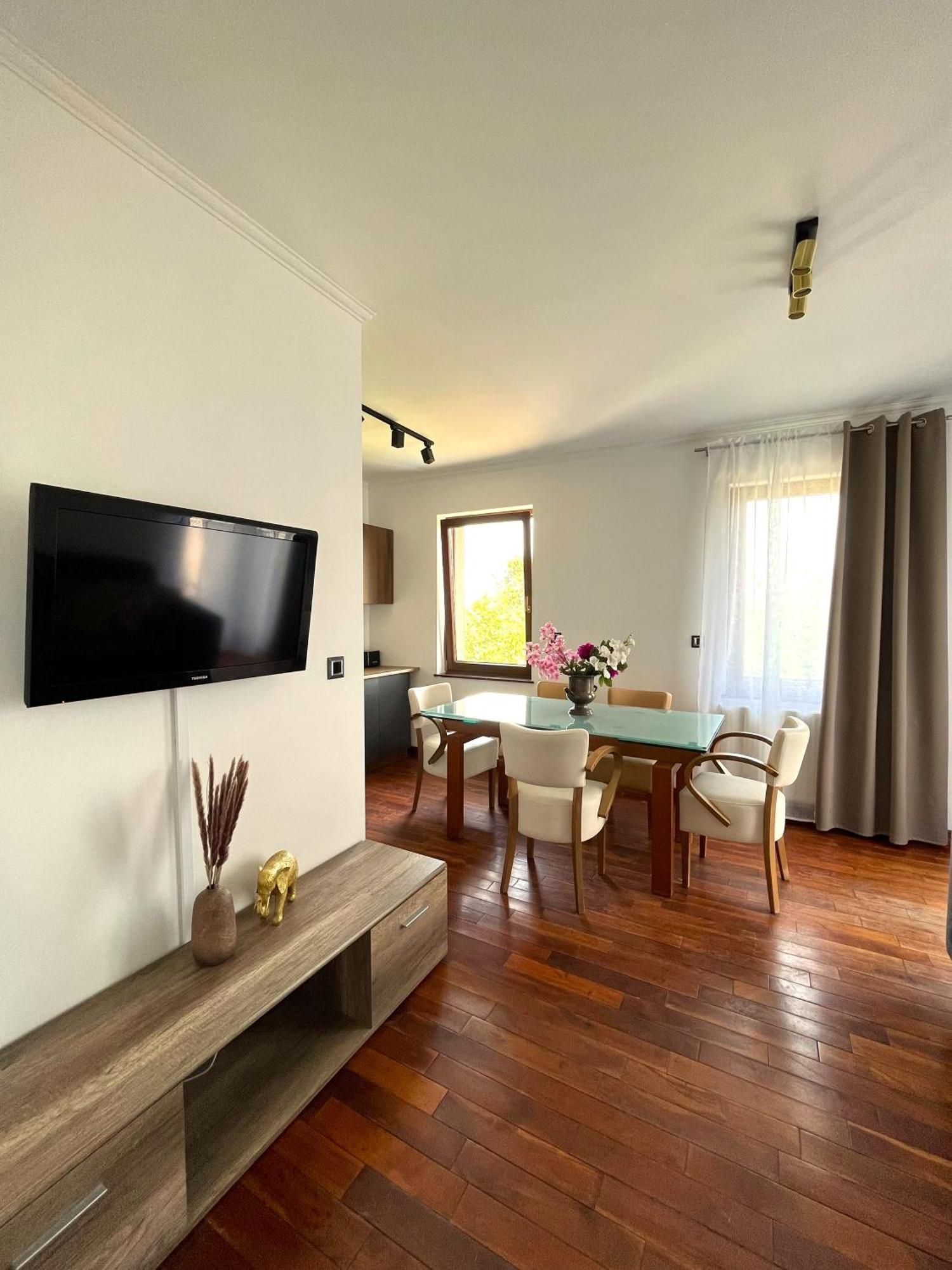Mala Italia Apartments Wroclaw Bagian luar foto