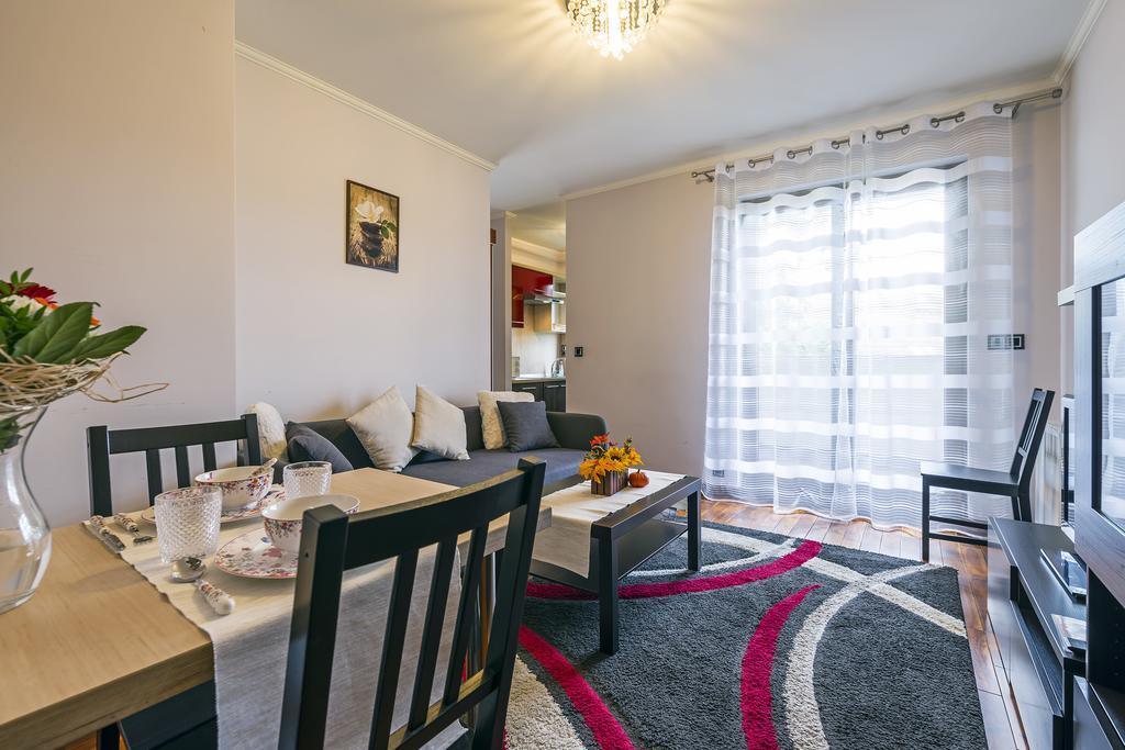 Mala Italia Apartments Wroclaw Bagian luar foto