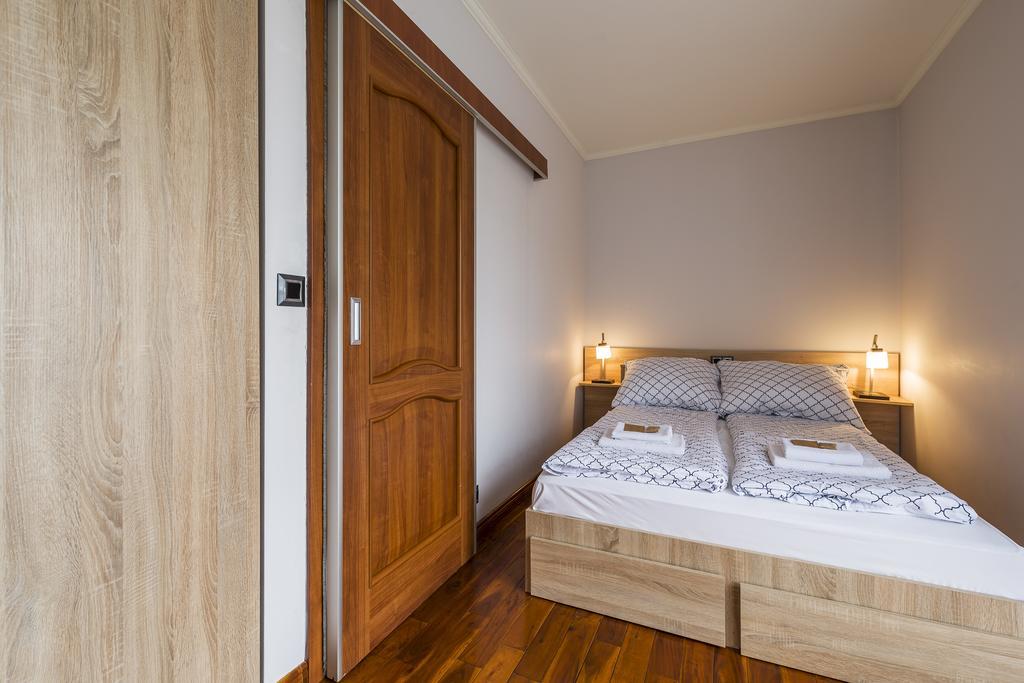 Mala Italia Apartments Wroclaw Bagian luar foto