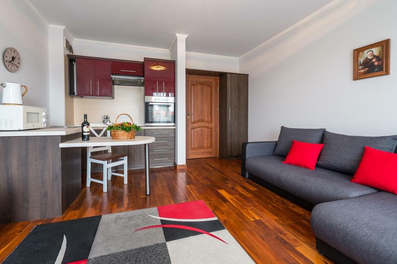 Mala Italia Apartments Wroclaw Bagian luar foto
