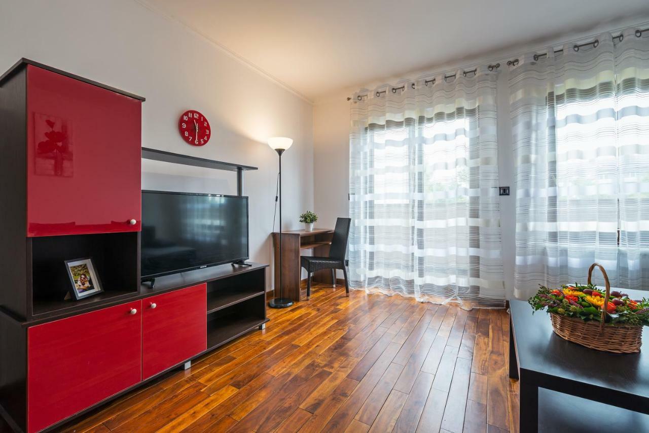 Mala Italia Apartments Wroclaw Bagian luar foto